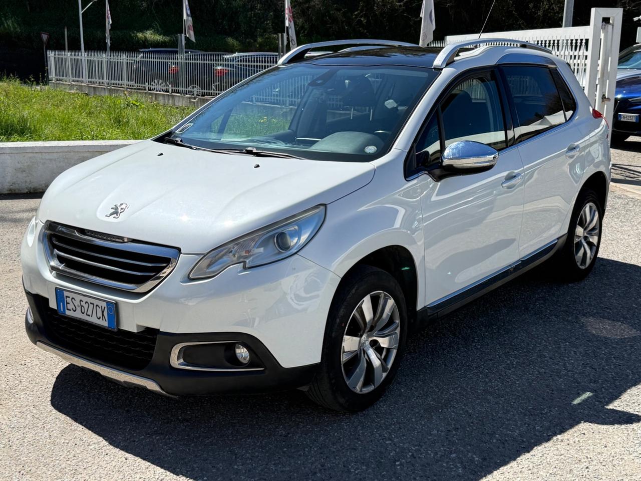 Peugeot 2008 1.2 VTi 82CV Allure