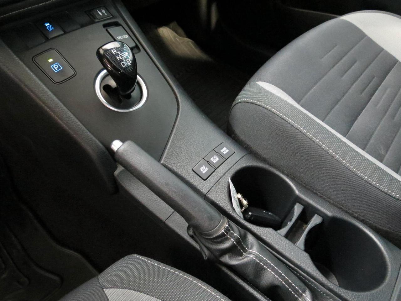 Toyota Auris Touring Sports 1.8 Hybrid Active