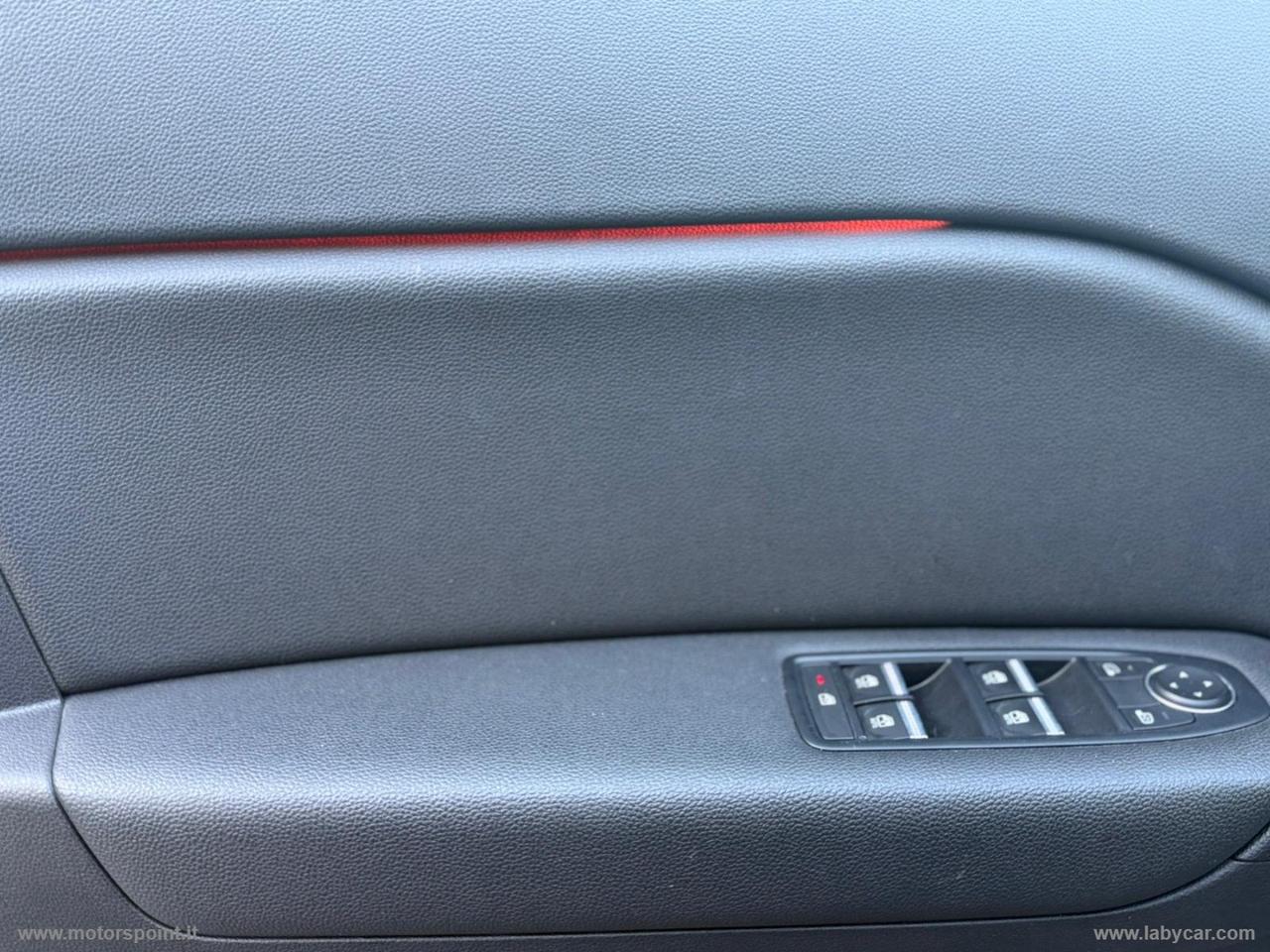 RENAULT Captur TCe 140 CV Intens