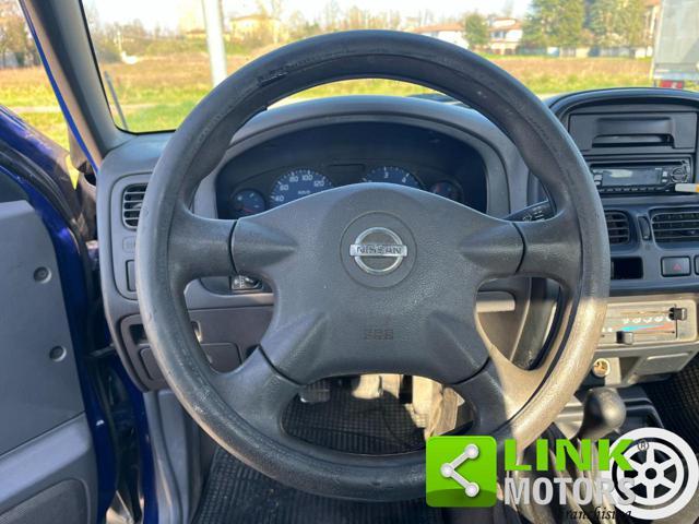 NISSAN King Cab 2.5 TD 2 porte