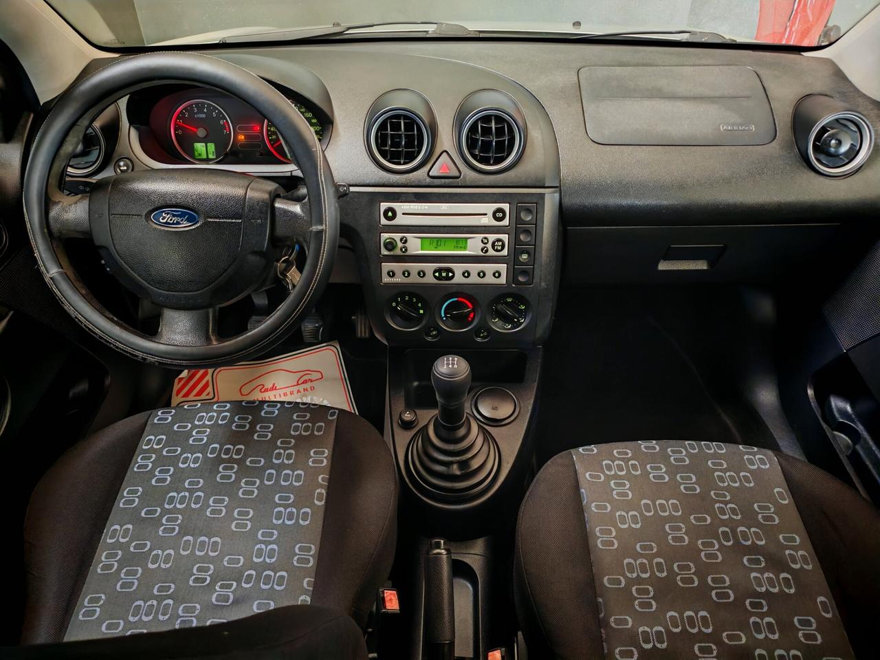 Ford Fiesta 1.2 16V 5p. Ghia