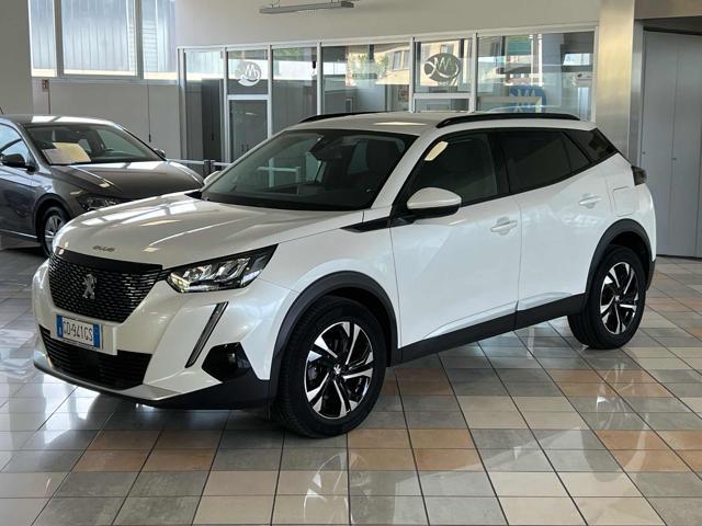 PEUGEOT 2008 PureTech 100 S&S Allure Pack