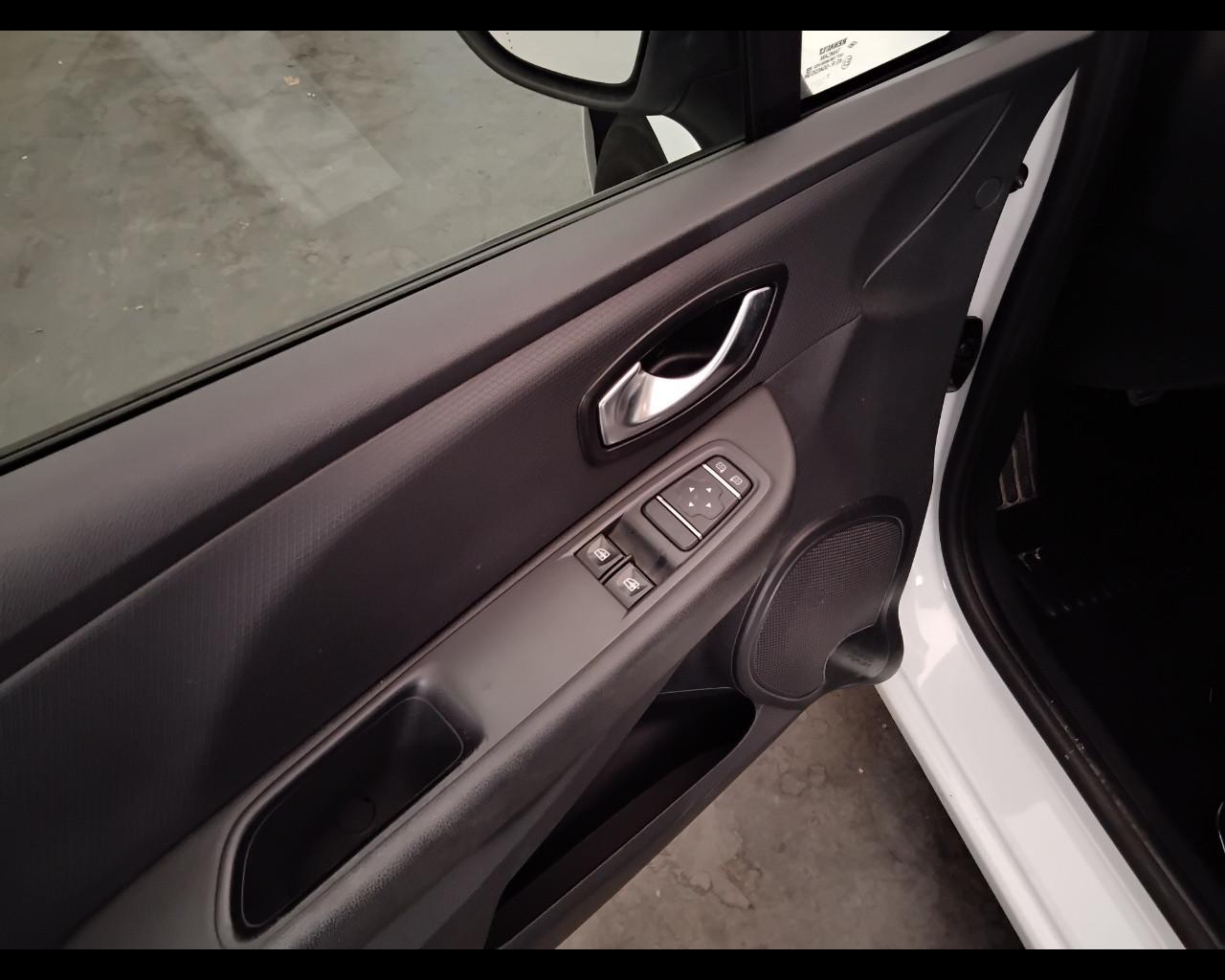 RENAULT Clio IV 2017 - Clio 1.5 dci energy Zen 75cv