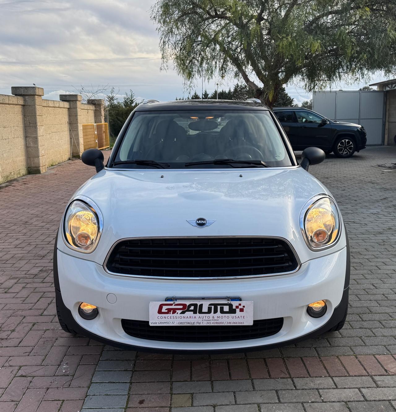 Mini Countryman 1.6d 90 CV SPORT