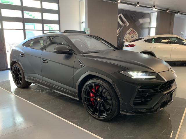 LAMBORGHINI Urus 4.0 CERCHI DA 23 / AKRAPOVIC / PANO / FULL CARBON