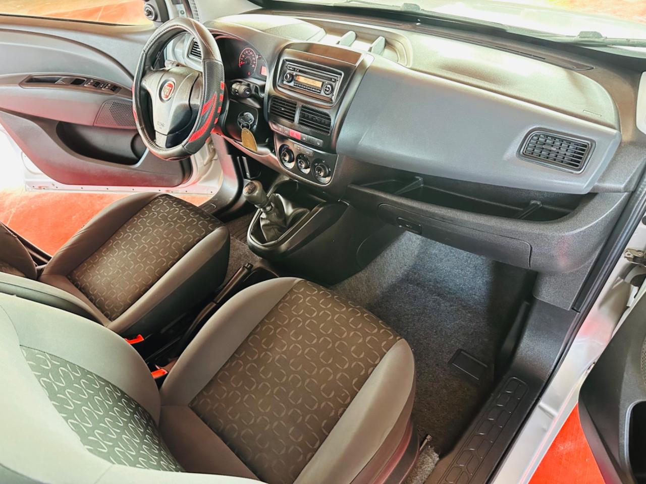 Fiat Doblò 1.6 MJT 16V Emotion 6Marce