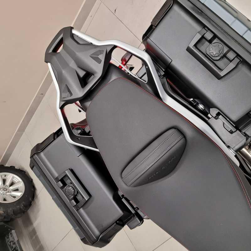 Moto Guzzi V85 Strada - 2025