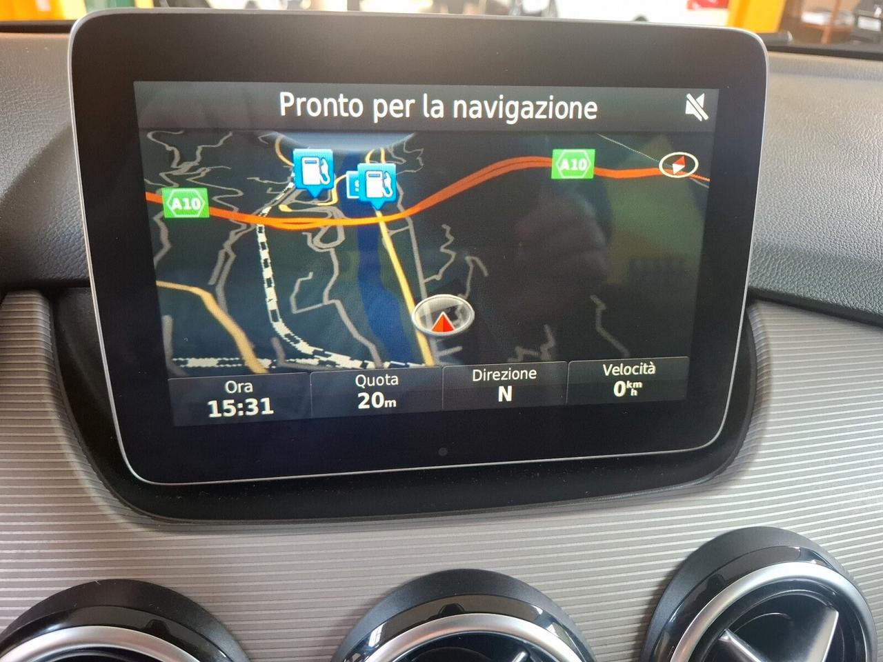 Mercedes-benz B 180 B 180 d Business full optional