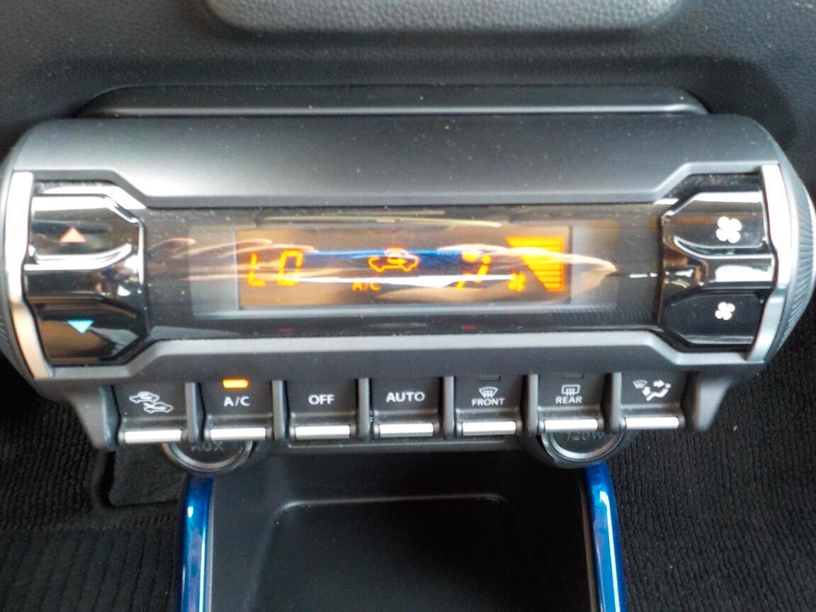 Suzuki Ignis 1.2 Hybrid Top