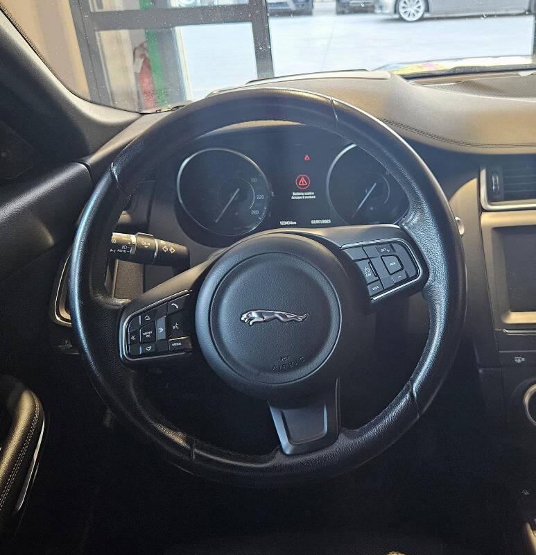 Jaguar E-Pace 2.0d i4 R-Dynamic awd 180cv auto