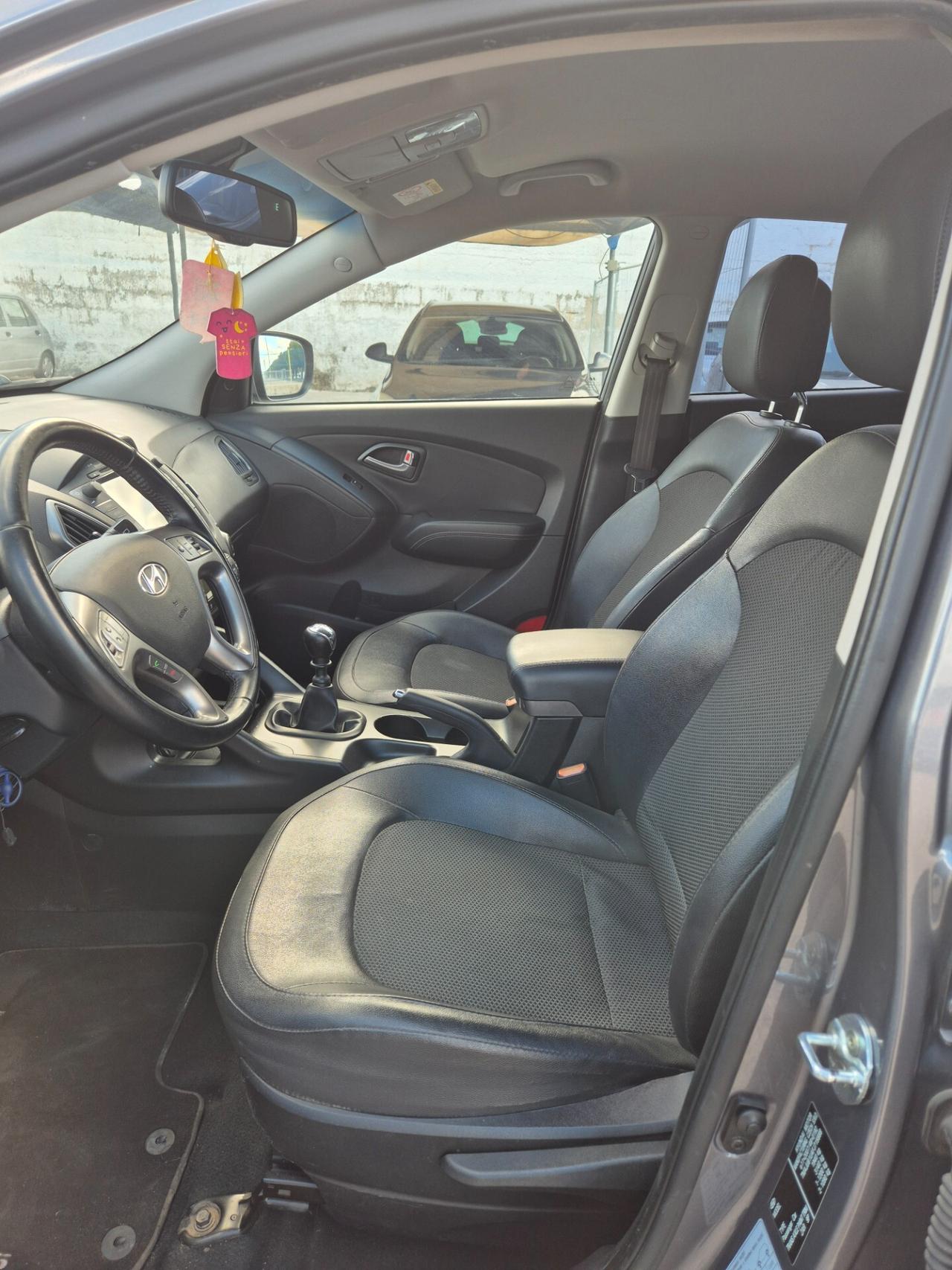 Hyundai iX35 1.7 CRDi 2WD Xpossible