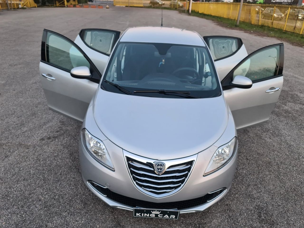 Lancia Ypsilon 1.2 69 CV 5 porte S&S Platinum