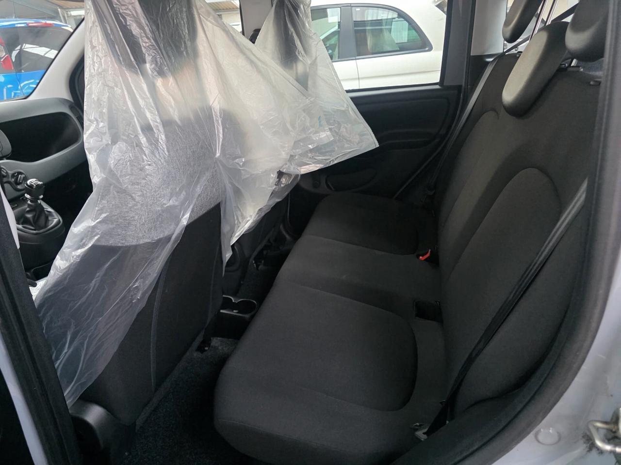 AUTO IN ARRIVO Fiat Panda 1.0 FireFly S&S Hybrid