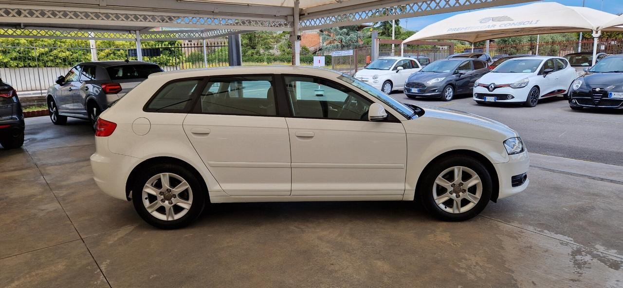 Audi A3 1.6 TDI 90cv Ambition