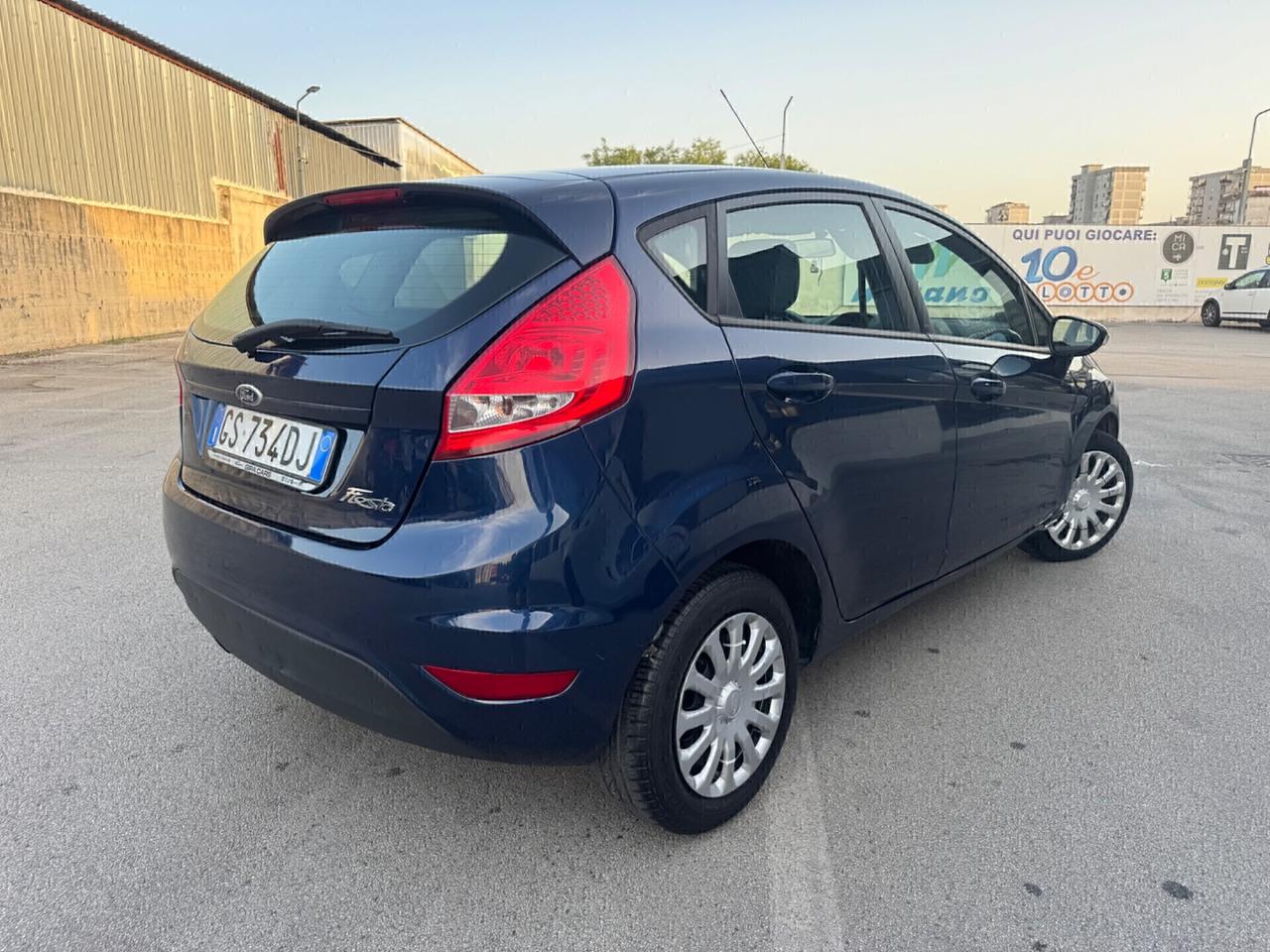 Ford Fiesta 1.4 5 porte Bz.- GPL
