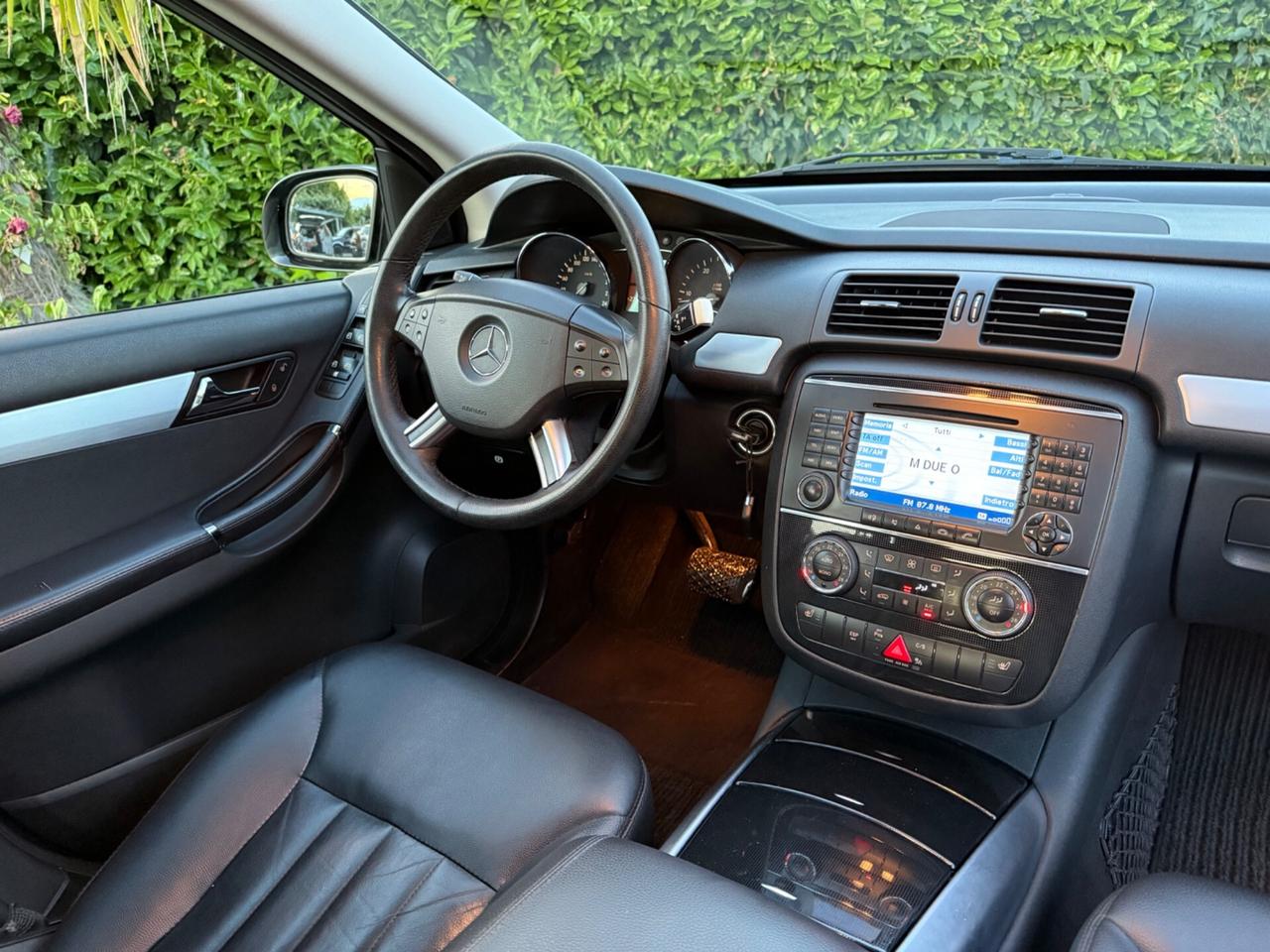 Mercedes-benz R320 CDI 4Matic 7G-TRONIC