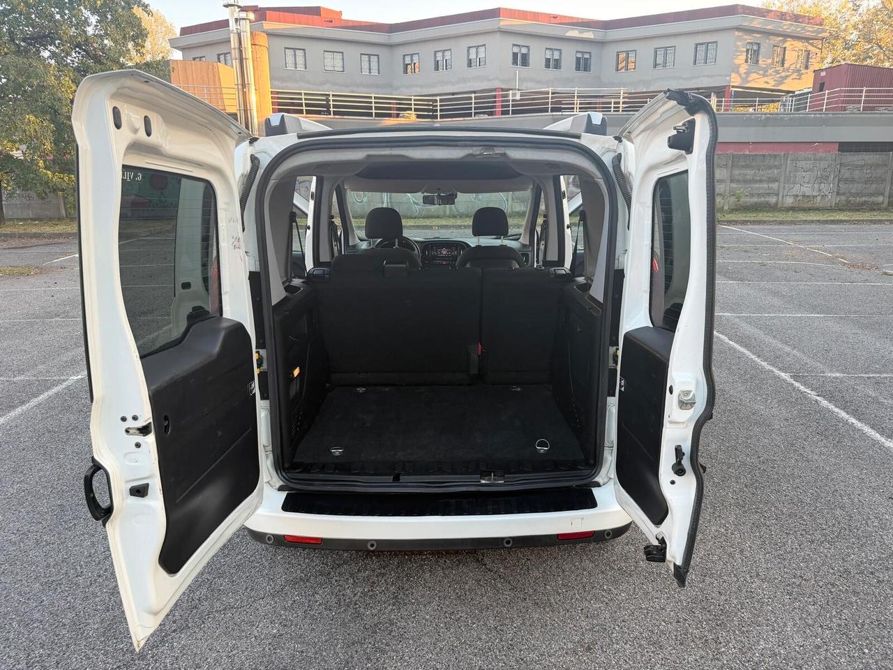Fiat Doblò 1.6 MJT 120CV S&S PC Combi N1 Lounge