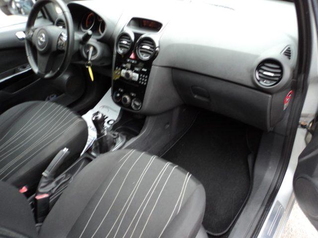 OPEL Corsa 1.2 80CV 5 porte GPL-TECH Edition
