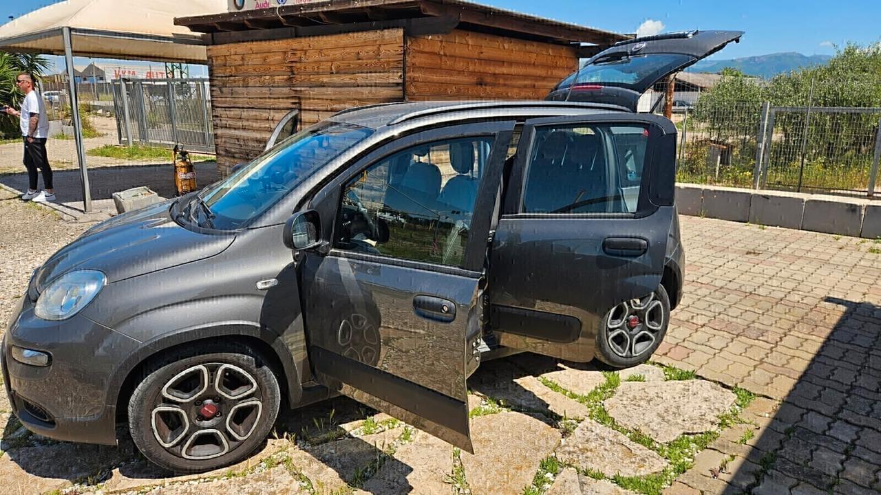 Fiat Panda 1.0 FireFly S&S Hybrid Sport