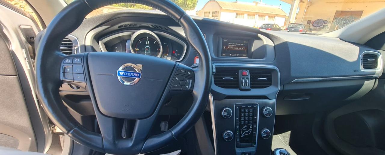Volvo V40 D2 1.6 Momentum