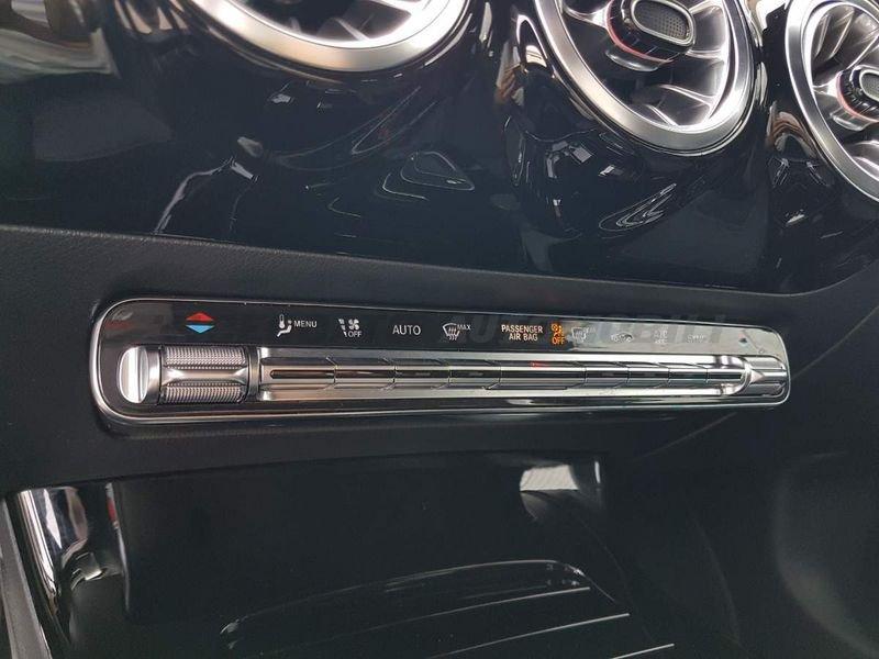 Mercedes-Benz Classe A A 180 d AMG Line Premium auto