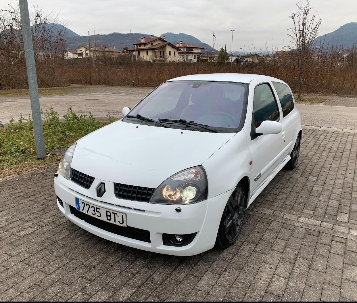 Renault Clio 2.0 16V cat 3 porte Renault Sport