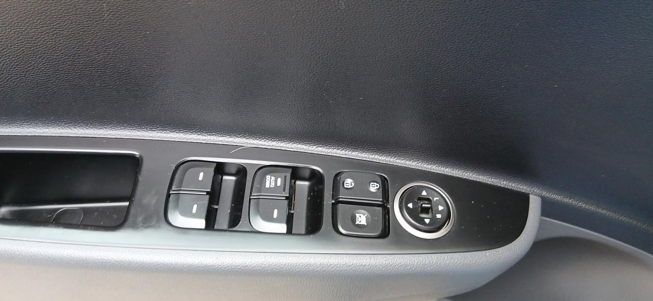 HYUNDAI i10 1.0 MPI STYLE