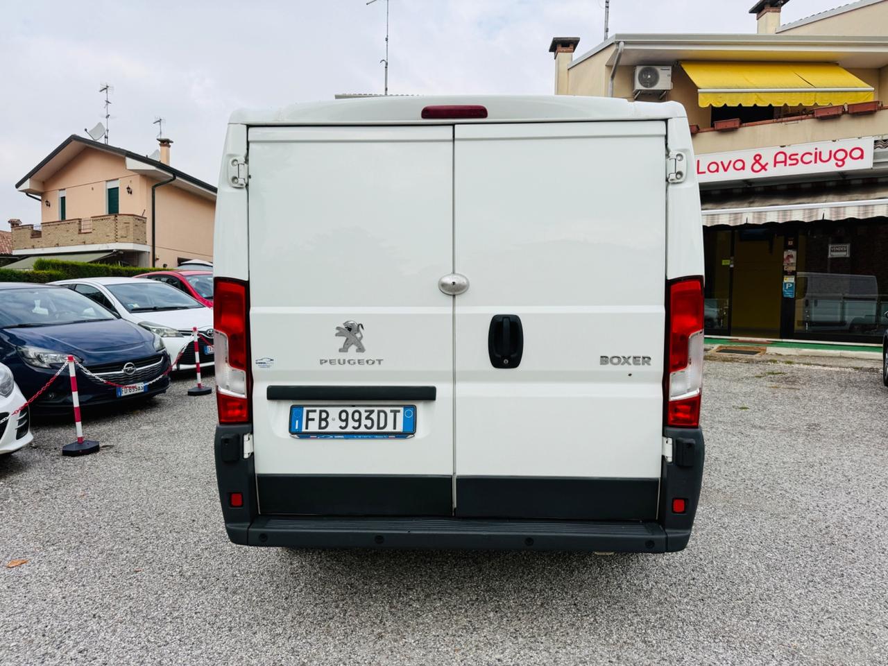 Peugeot
