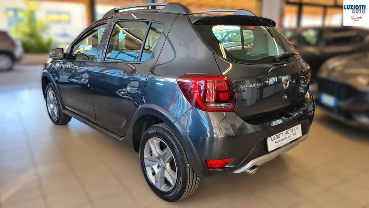 Dacia Sandero STEPWAY 1.0 GPL 101CV COMFORT