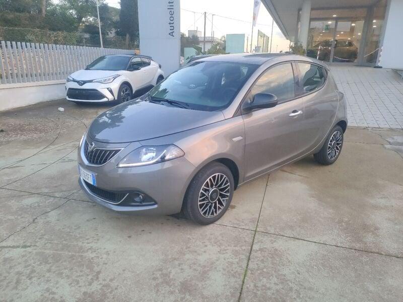 Lancia Ypsilon 3ª serie 1.0 FireFly 5 porte S&S Hybrid Gold