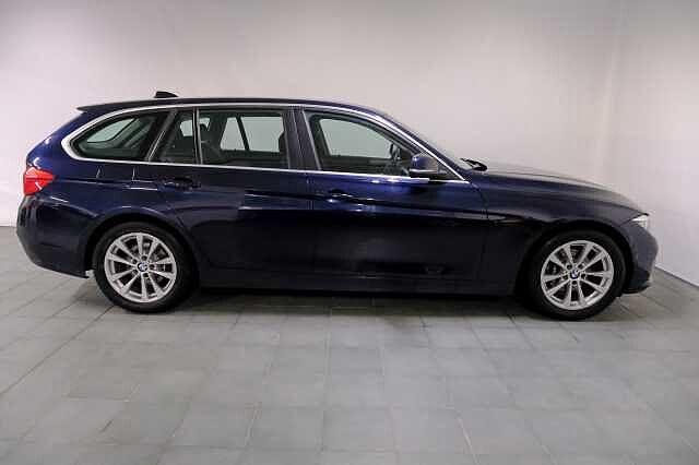 BMW Serie 3 318d Touring Sport