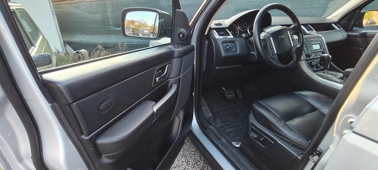 Land Rover Range Rover Sport Range Rover Sport 2.7 TDV6 HSE