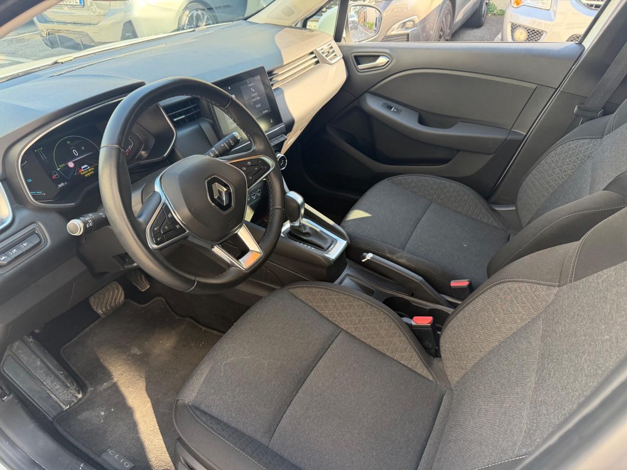 Renault Clio Full Hybrid E-Tech 140 CV 5 porte Intens