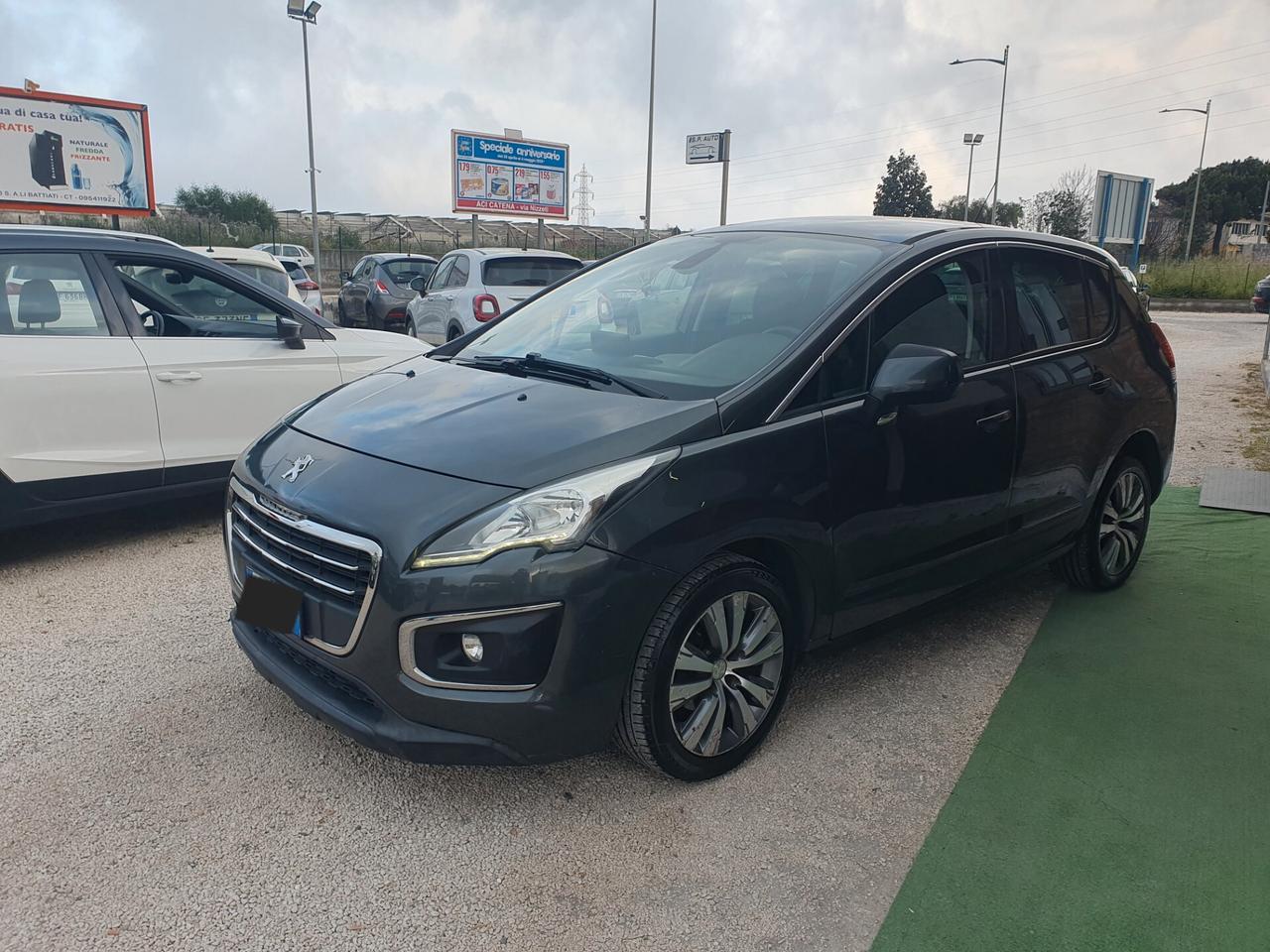 Peugeot 3008 1.6 HDi 115CV Business