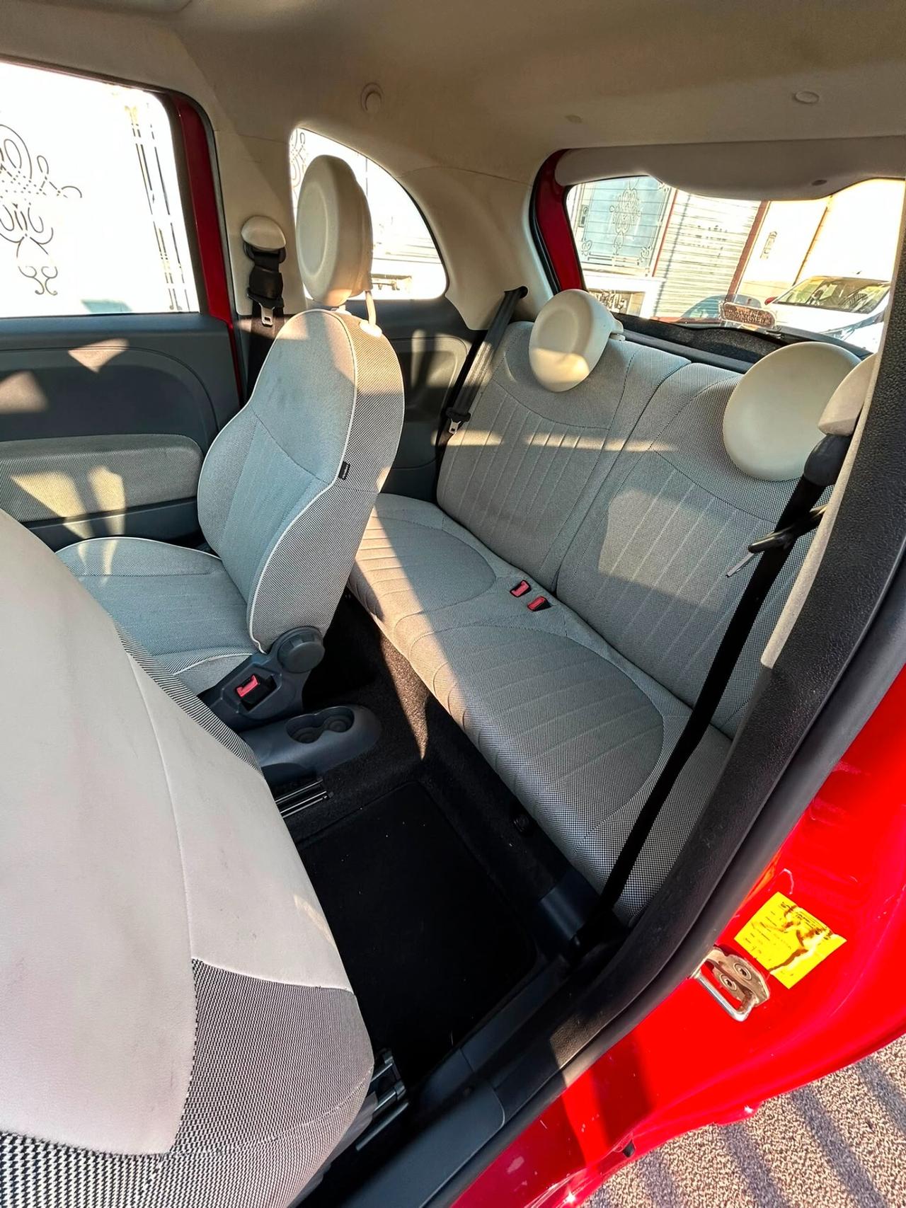 Fiat 500 1.2 Lounge CAMBIO AUTOMATICO ANNO 2010