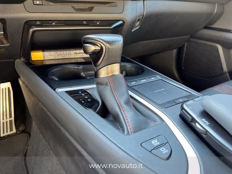 Lexus UX UX Hybrid 4WD F Sport