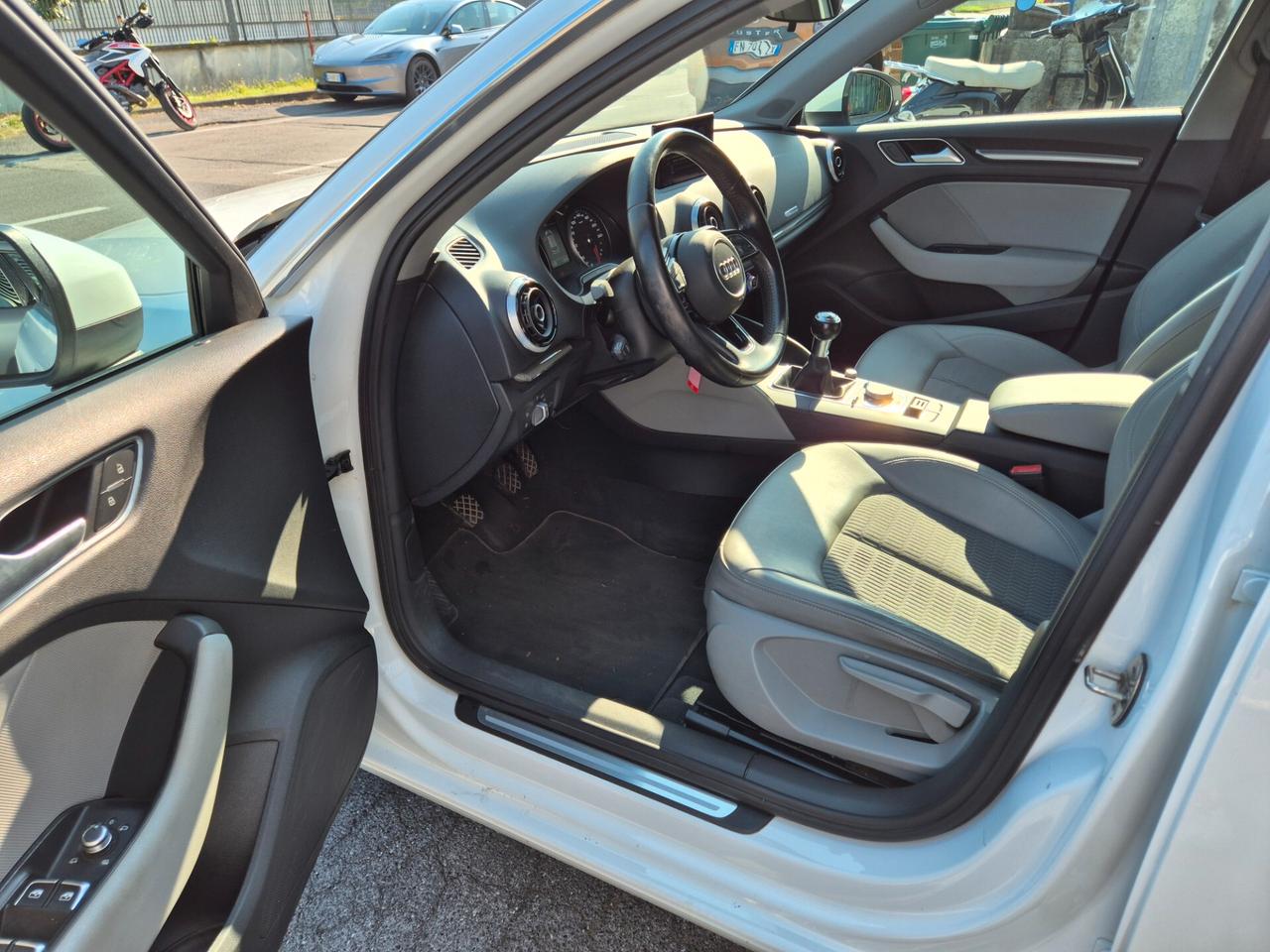 Audi A3 SPB 1.6 TDI Sport PARI A NUOVO