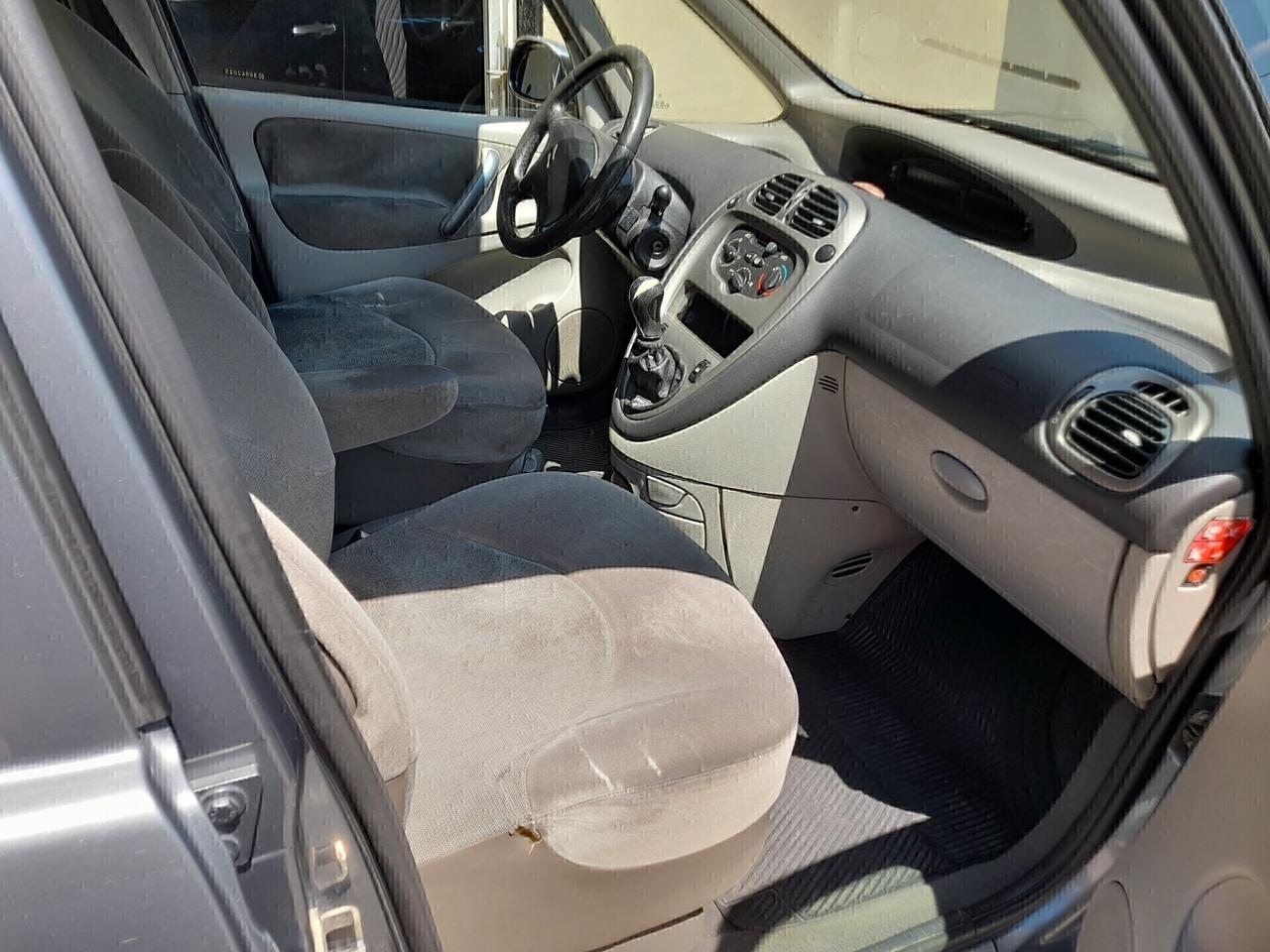 Citroen Picasso 1.6 GPL scadenza 2034