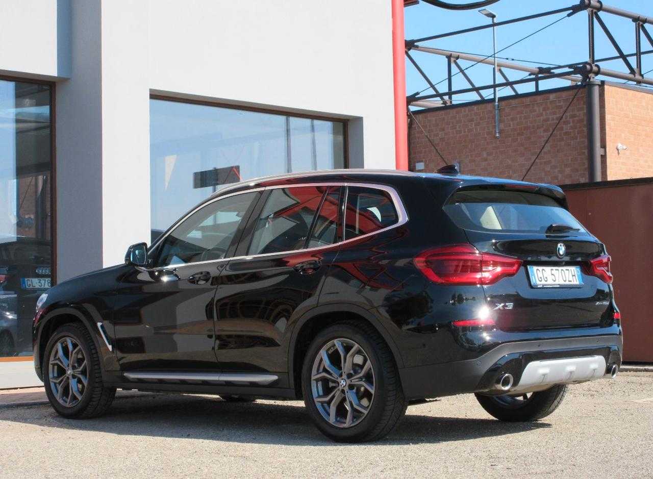 BMW X3 xDrive20d mhev 48V xLine auto