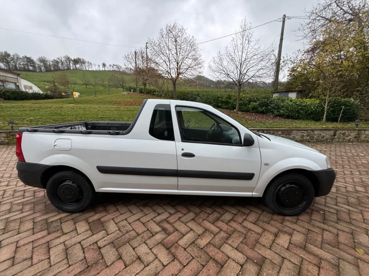 Dacia Logan Pick-Up 1.5 dCi 75CV GANCIO TRAINO