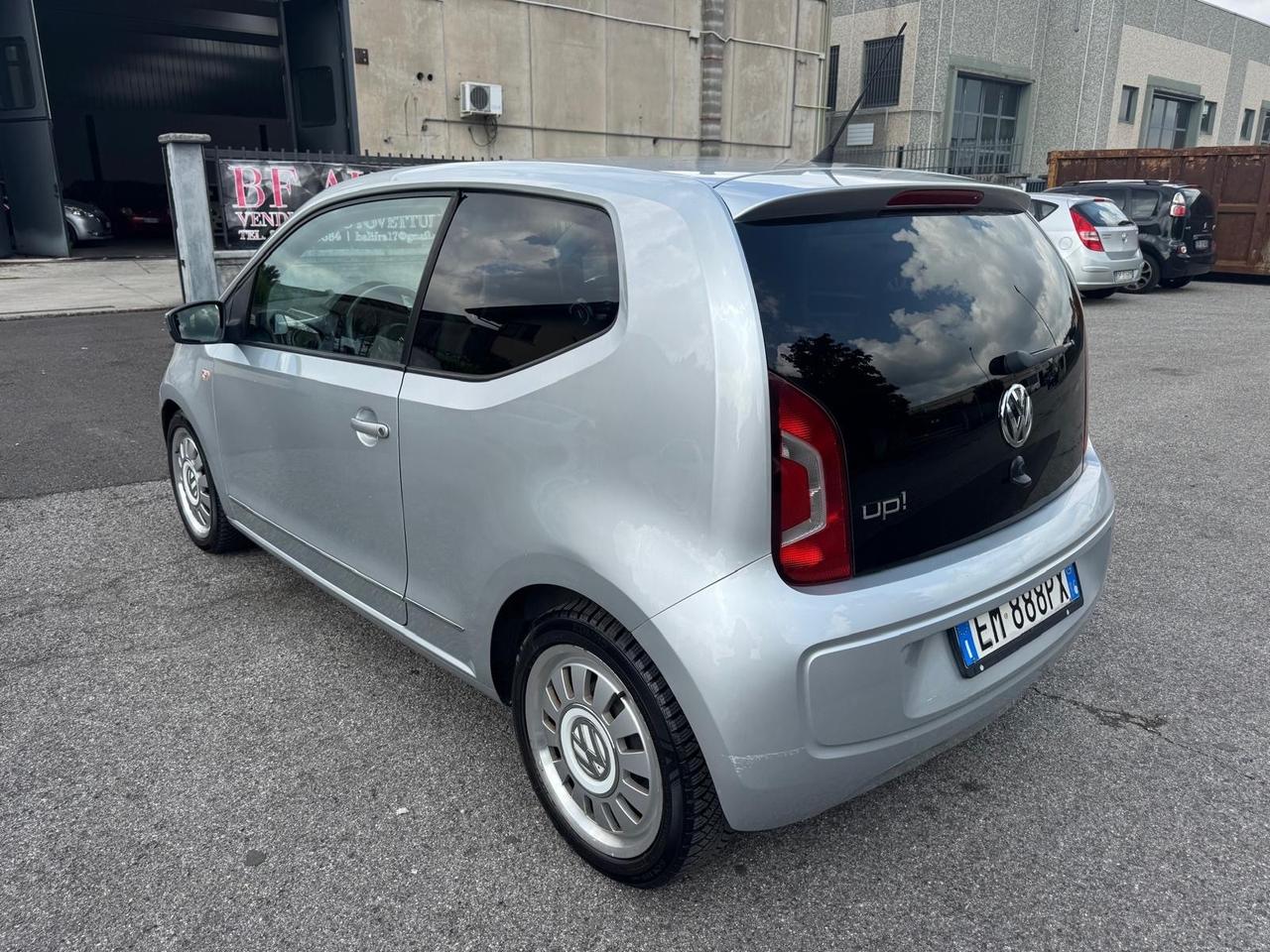 Volkswagen up! 1000cc