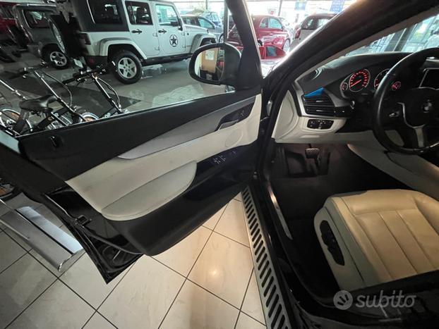 Bmw x6 (f16/86) - 2015
