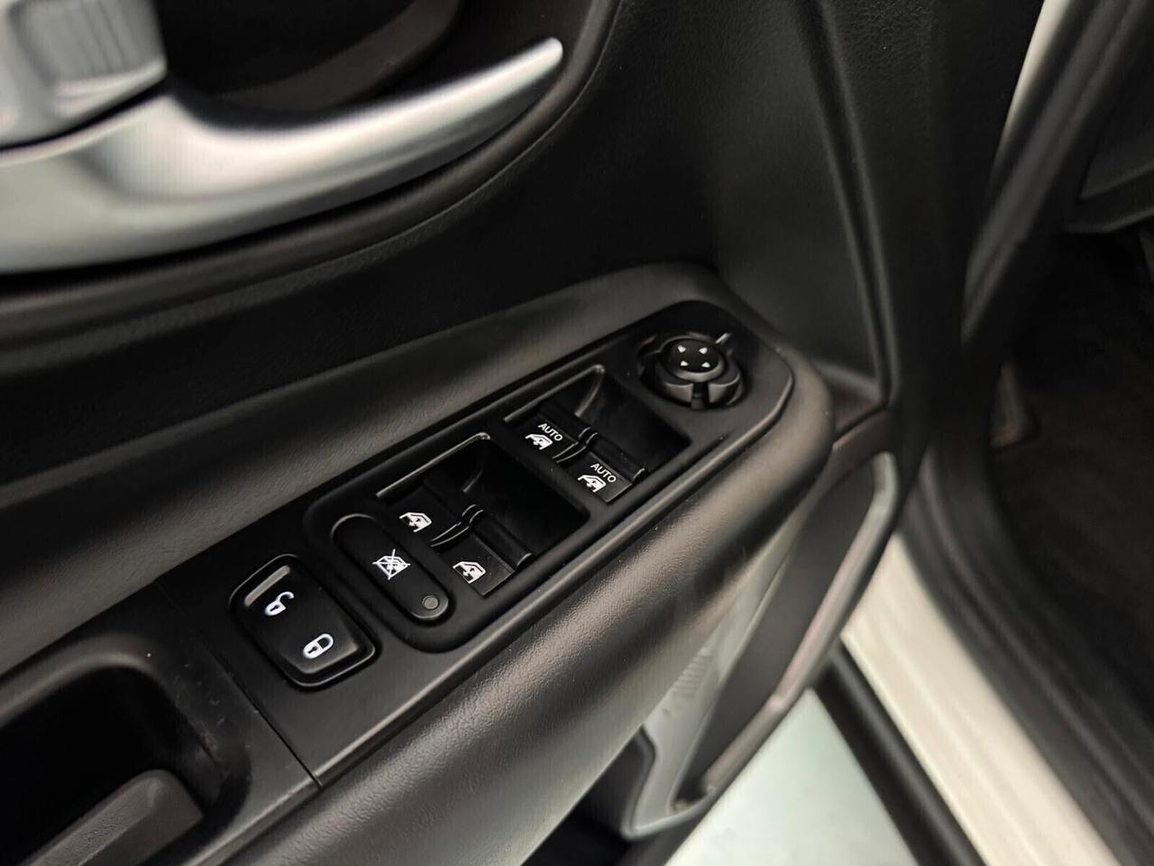 Jeep Renegade 1.6 mjy 120cv