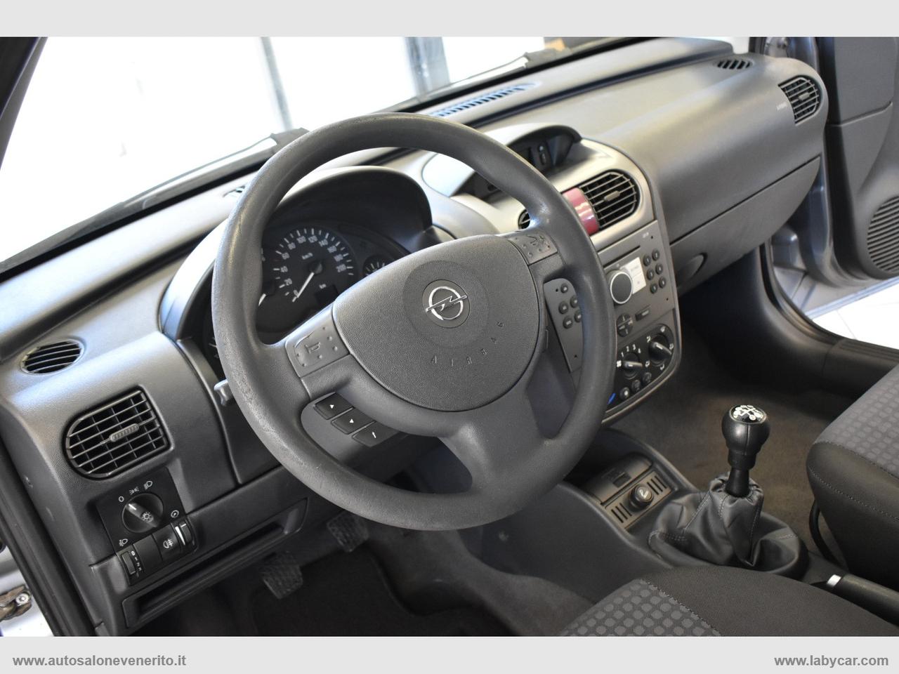 OPEL Corsa 1.3 16V CDTI 5p. Sport