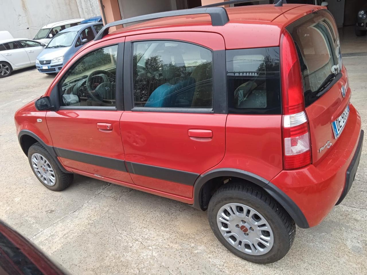 Fiat Panda 1.3 MJT 16V 4x4 Climbing con tasto eld