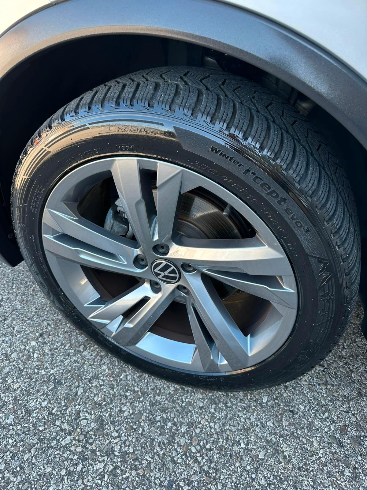 Volkswagen Tiguan 2.0 TDI 150 CV SCR DSG R-Line