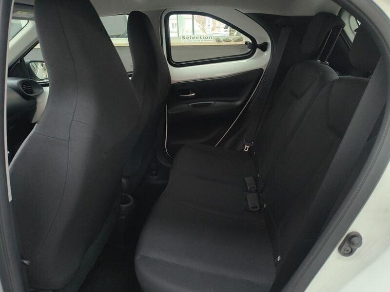 Toyota Aygo X Aygo X 1.0 Active 72cv