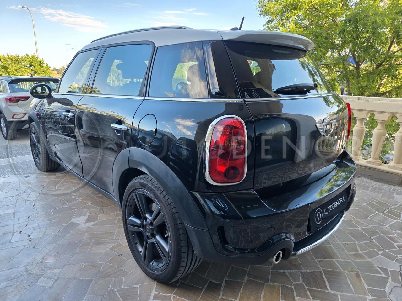 Mini Cooper SD Countryman 2.0 ALL4#AUTO#XENO#NAVI#PELLE