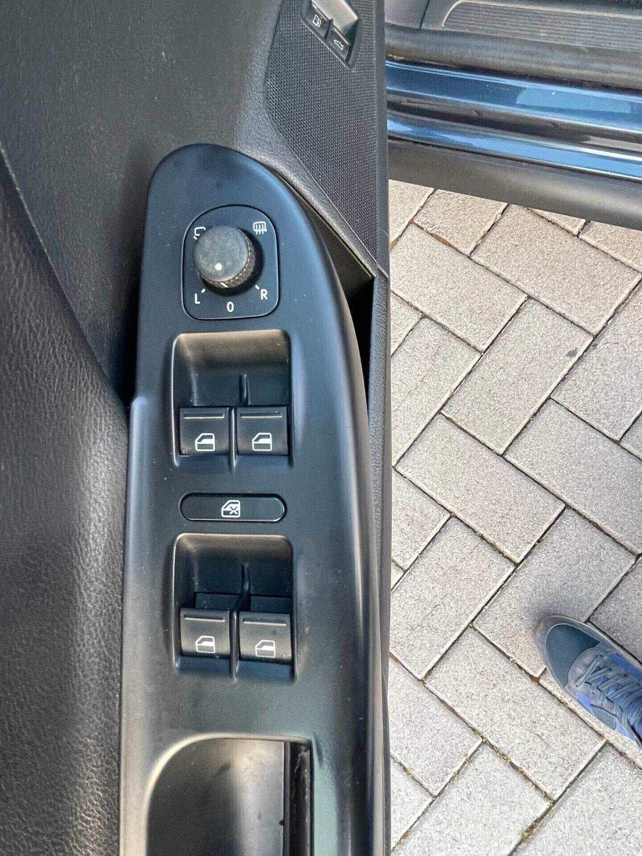 Volkswagen Passat 2.0 TDI 140cv Full Optional