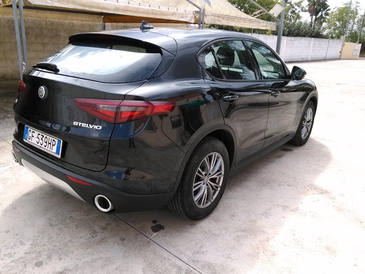 Alfa Romeo Stelvio 2.2 Turbodiesel 190 CV AT8 Q4 Business